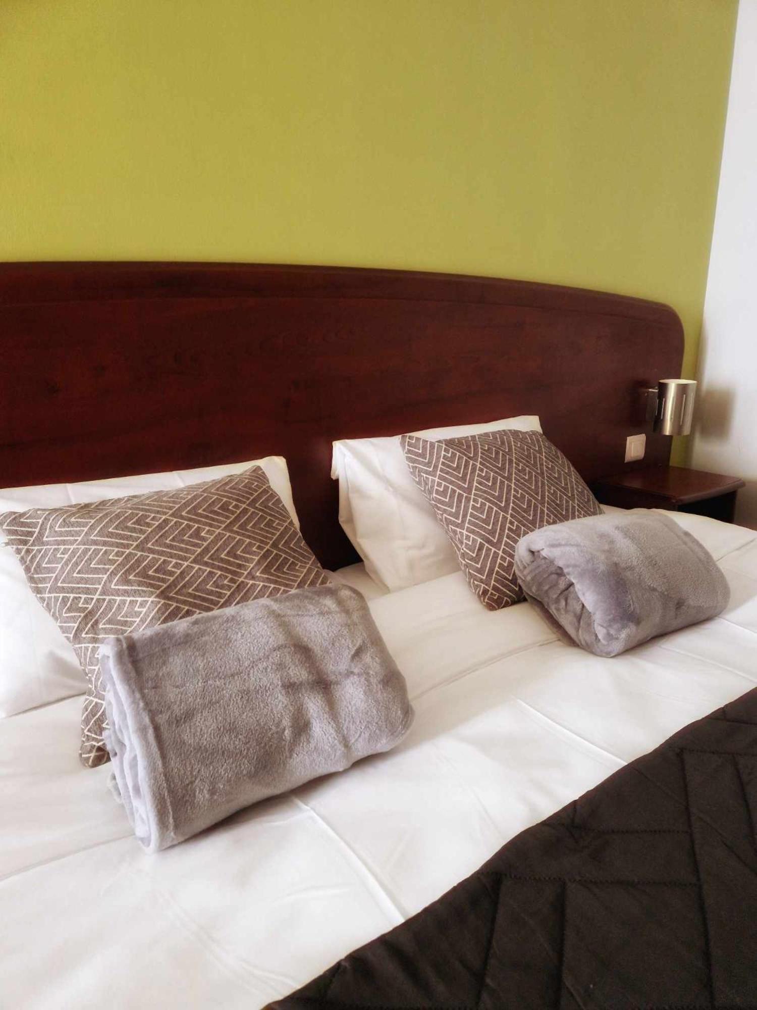Tempo Hotel Millau Luaran gambar