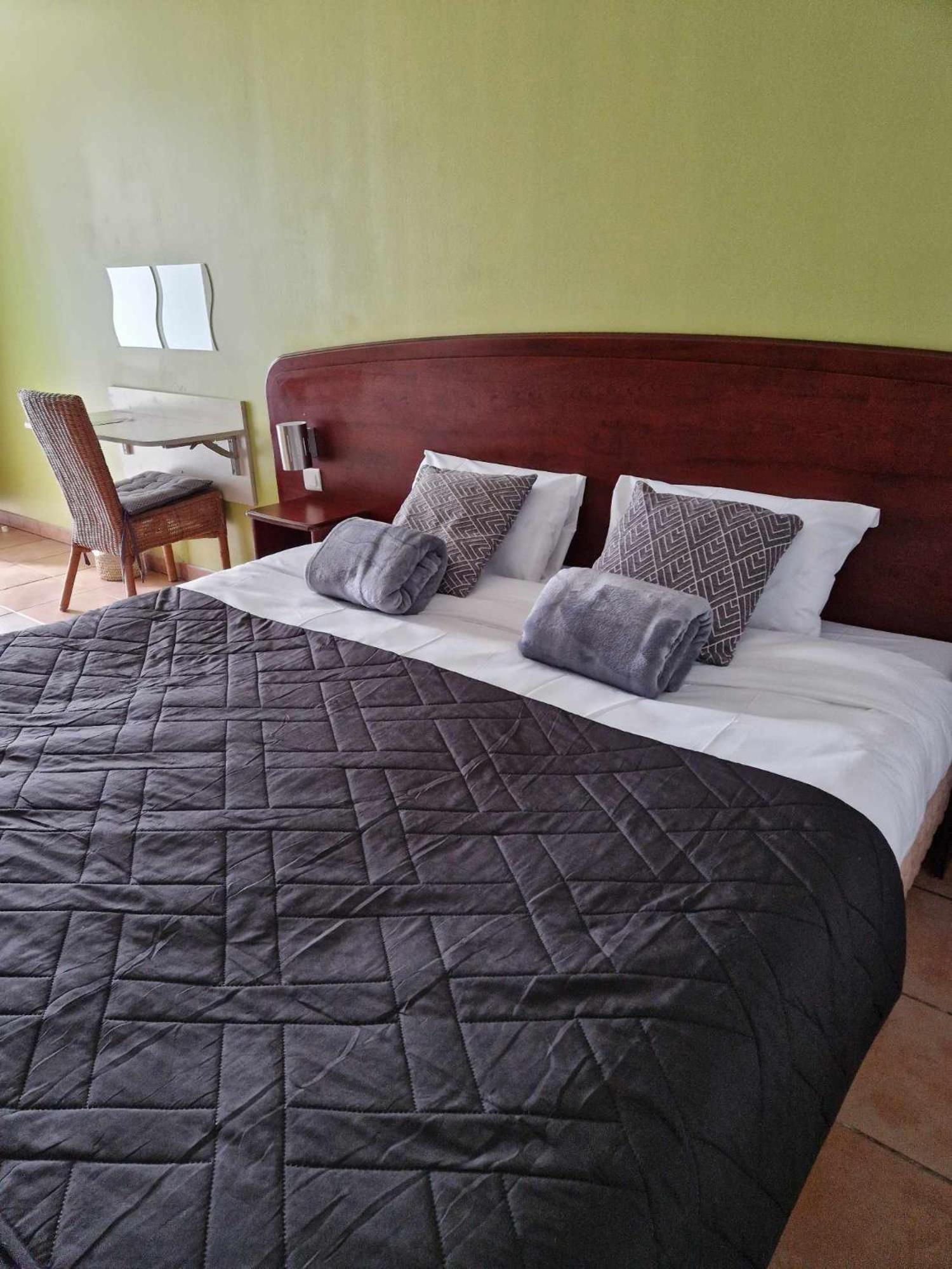 Tempo Hotel Millau Luaran gambar