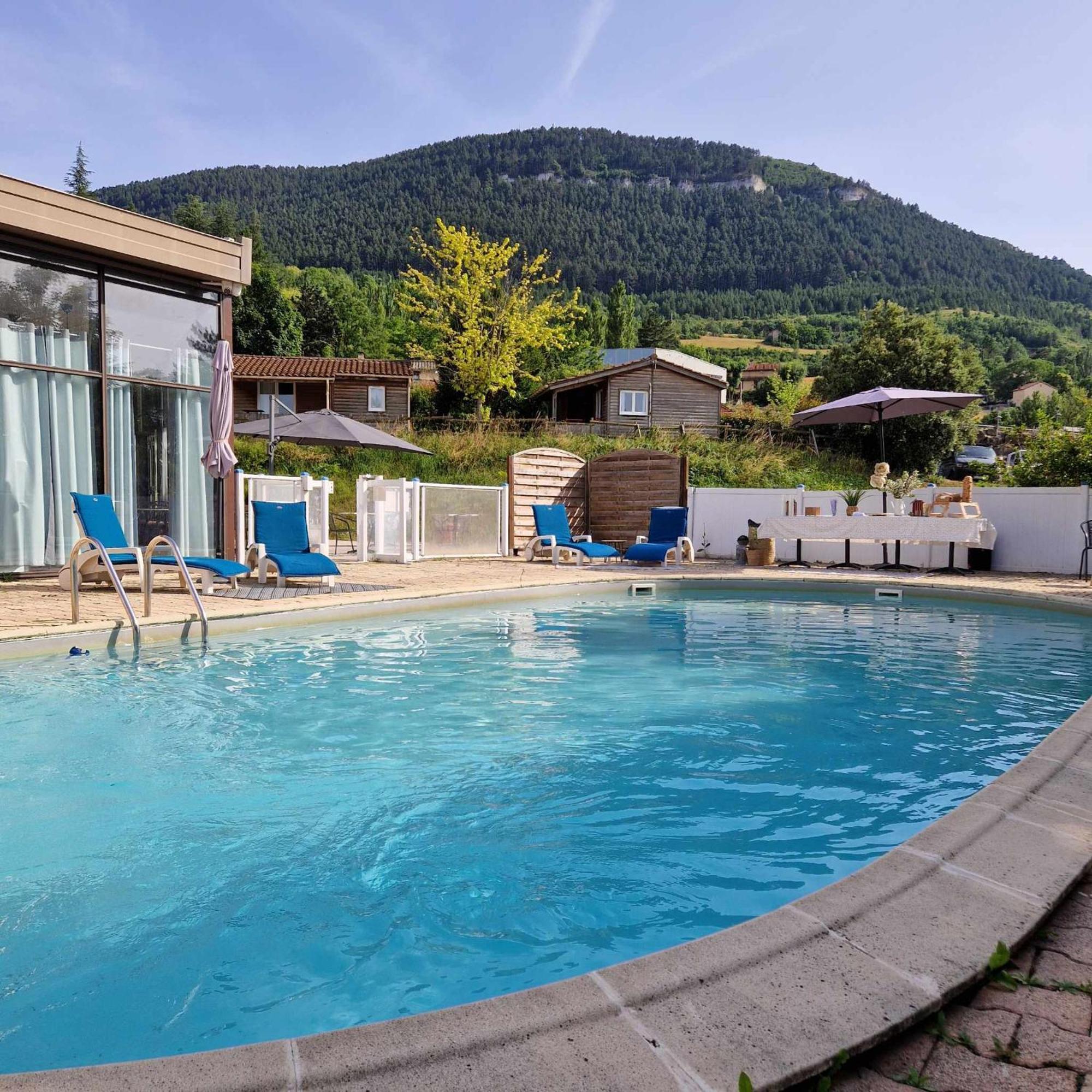 Tempo Hotel Millau Luaran gambar