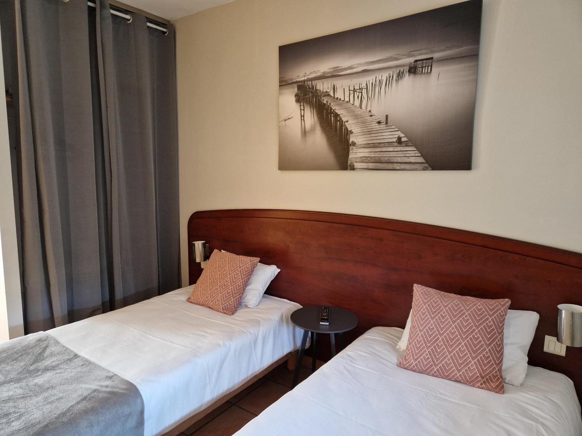 Tempo Hotel Millau Luaran gambar