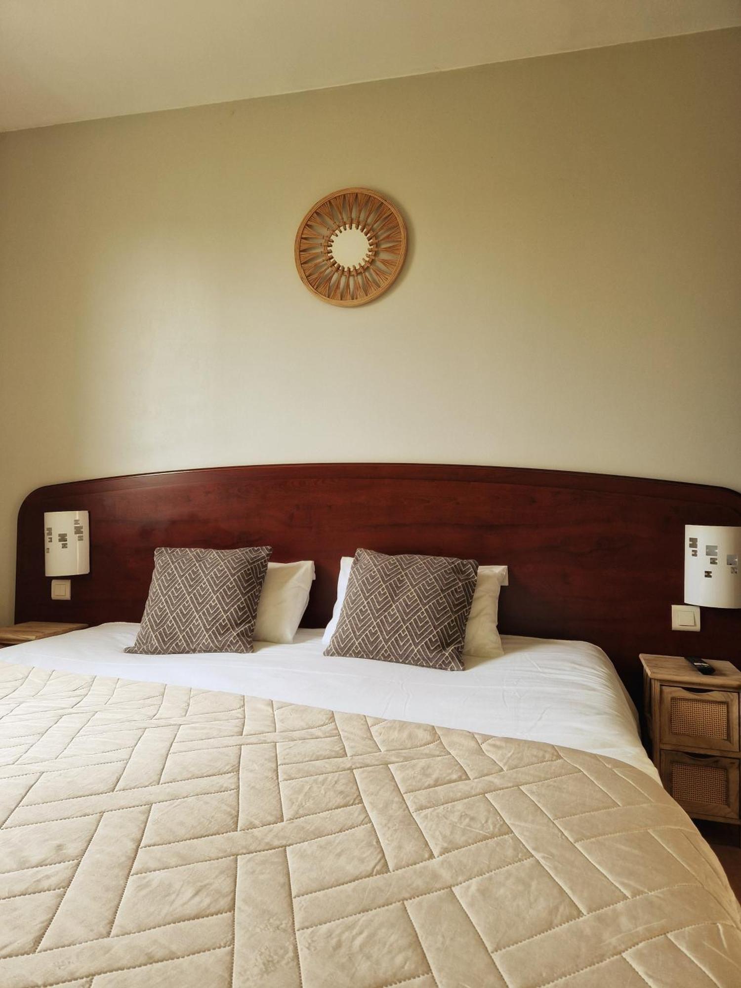 Tempo Hotel Millau Luaran gambar